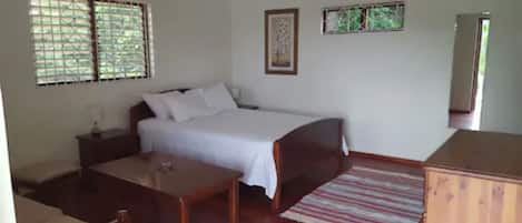Studio, 1 Bedroom, Pool Access, Pool View | Ausblick vom Zimmer