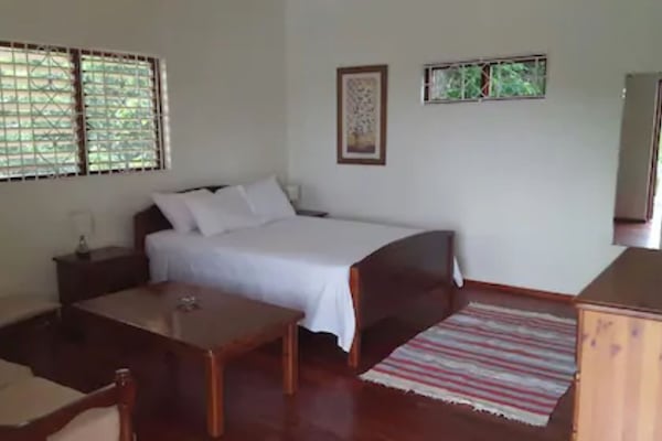 Studio, 1 Bedroom, Pool Access, Pool View | Vista desde la habitación