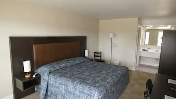 Room, 1 King Bed | Premium bedding, desk, free WiFi, bed sheets