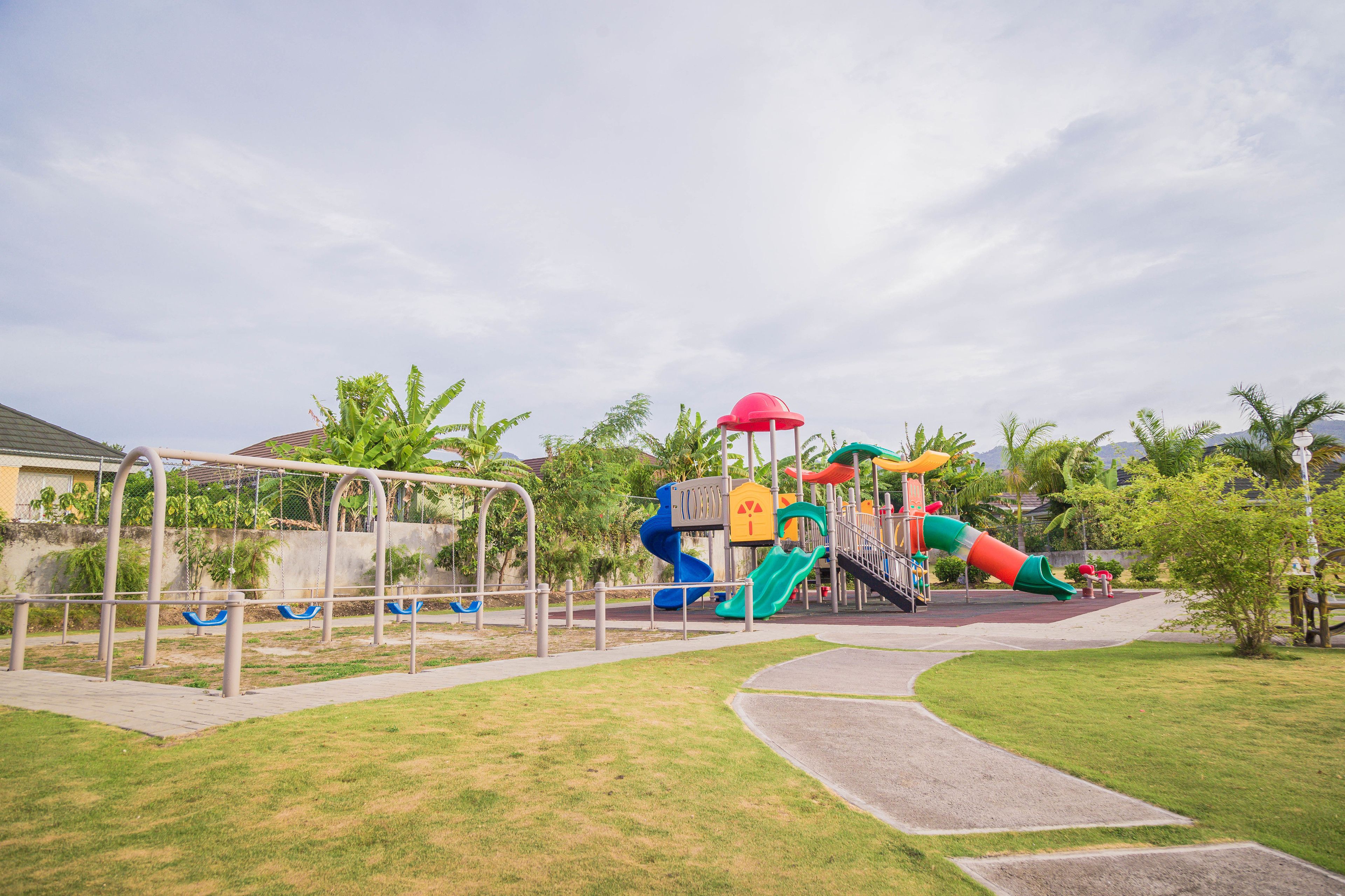 Children’s play area – outdoor