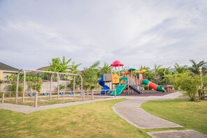 Children's play area - outdoor - Ocho Rios Villas at Coolshade II (St. Ann's Bay)