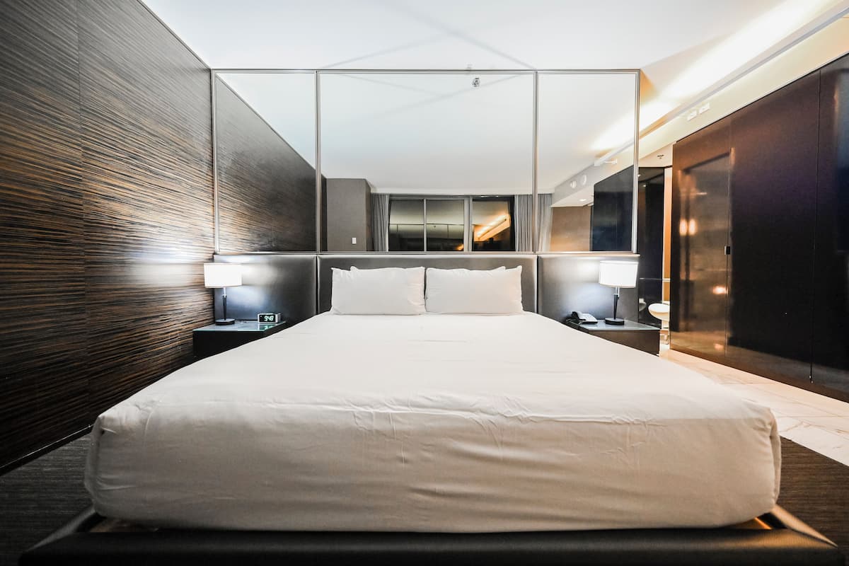 One-Bedroom | 1 bedroom, premium bedding, down comforters, pillowtop beds