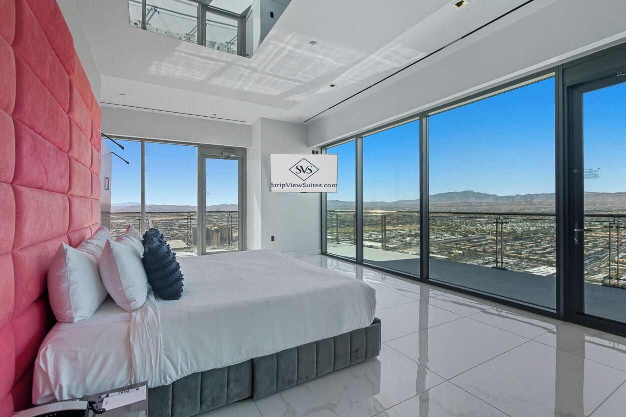Designer Penthouse | Full Strip View | Jacuzzi Unavailable | Egyptian cotton sheets, premium bedding, down comforters, pillowtop beds
