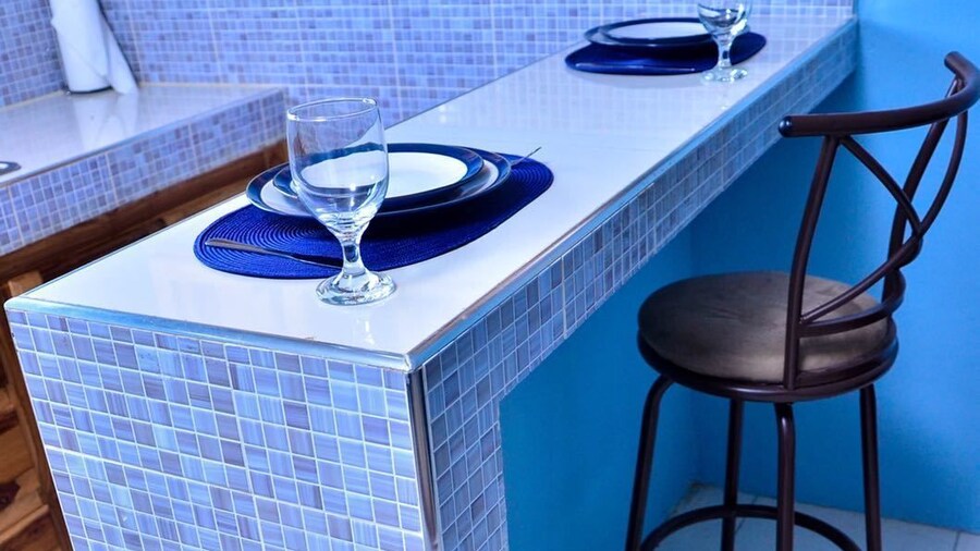 Kingston Sunset Guest Apartment II