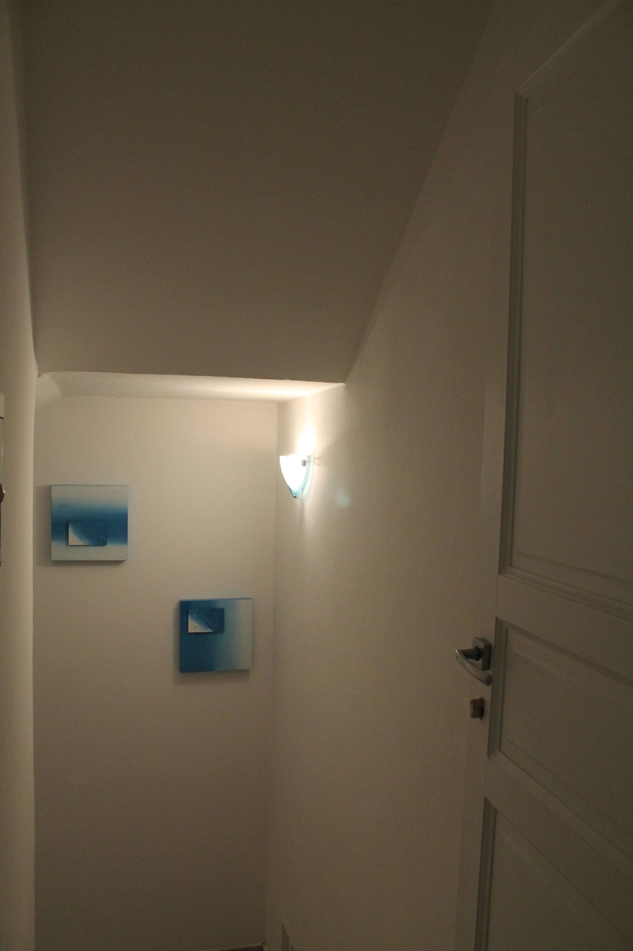 Bureau, fer et planche à repasser, lits bébé (gratuits), Wi-Fi gratuit