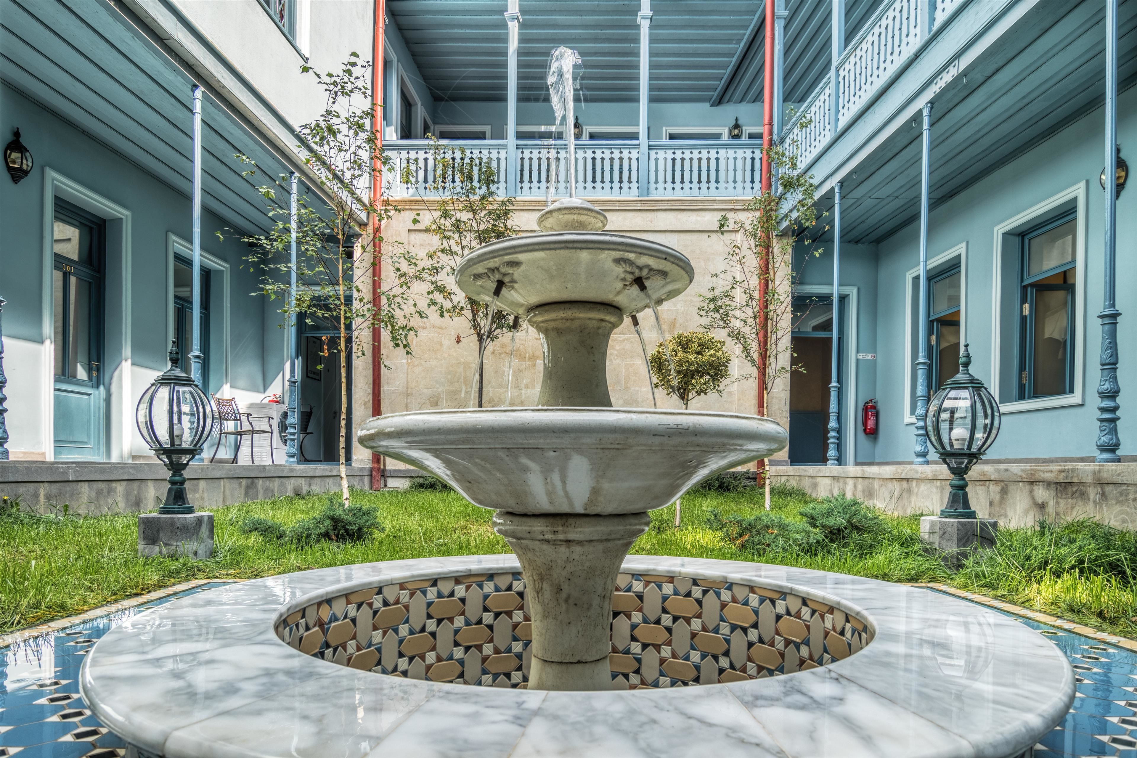 บริเวณภายนอก