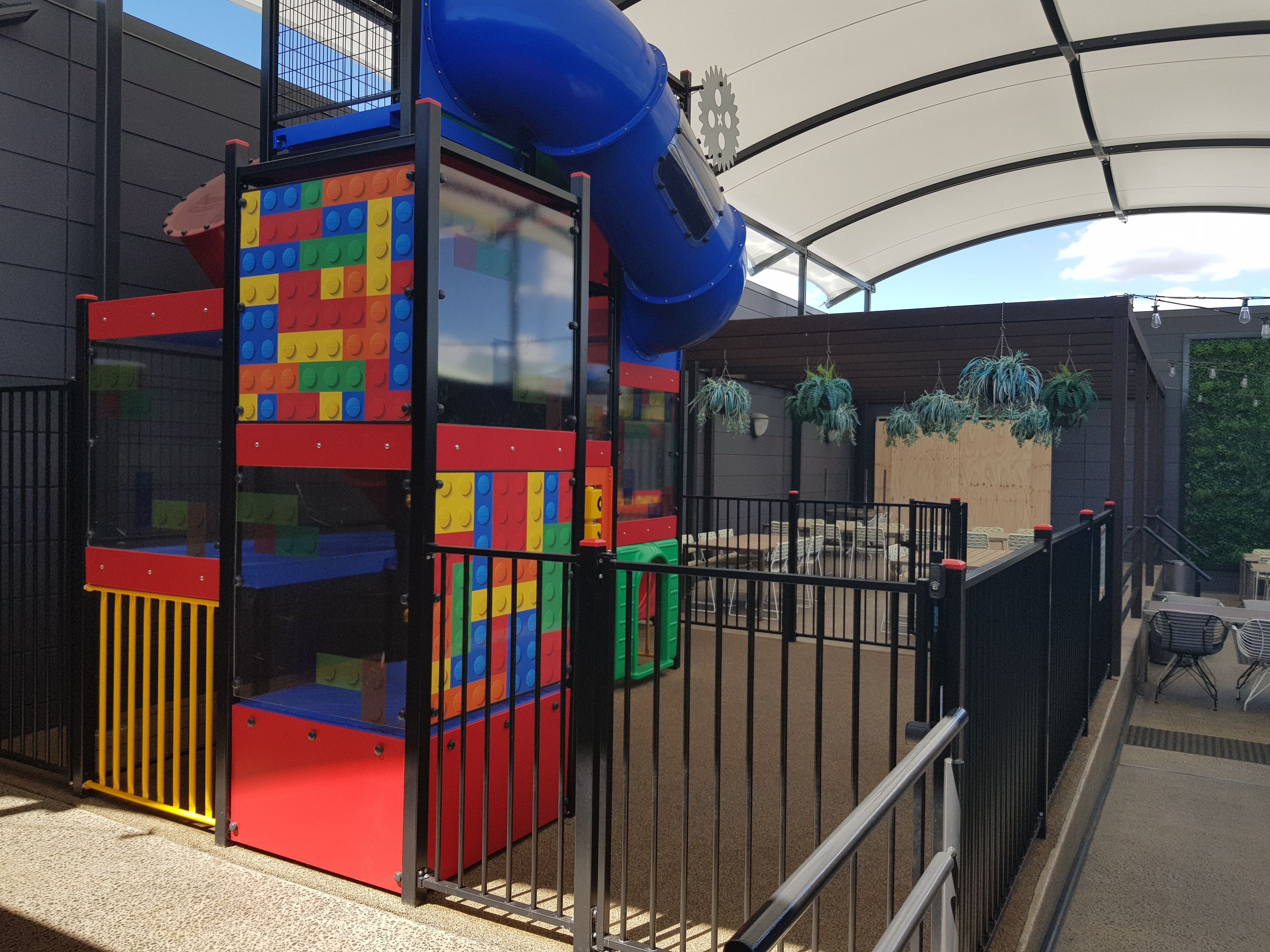 children’s play area – outdoor