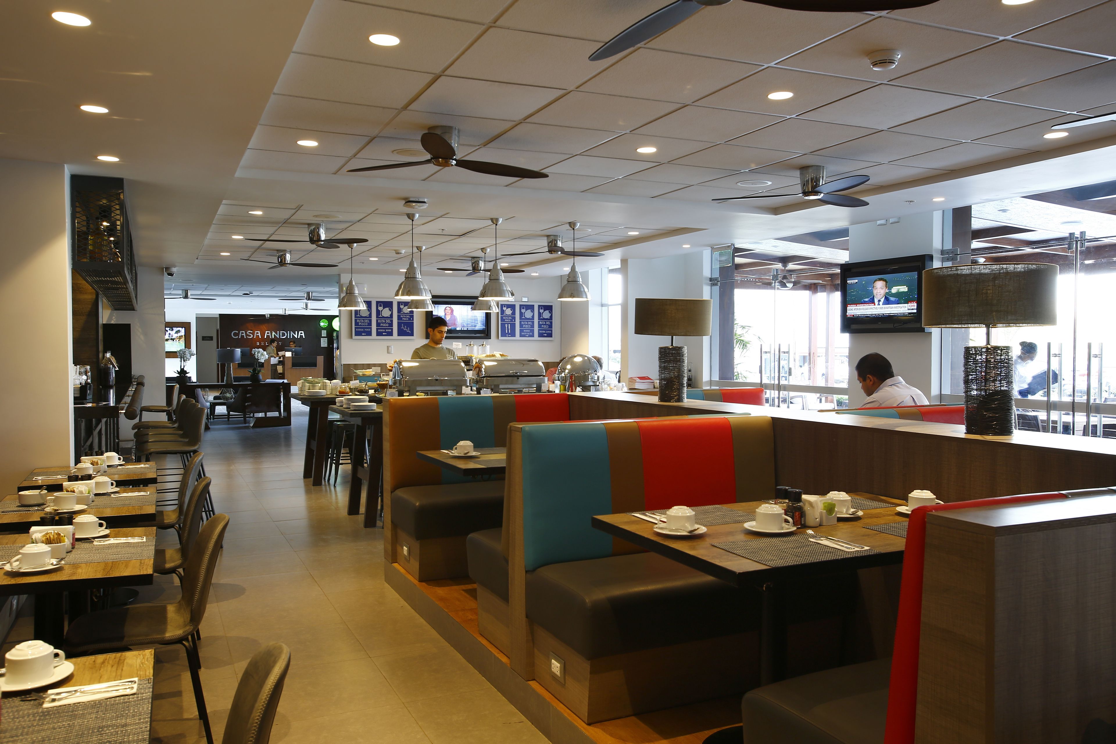 free daily full breakfast