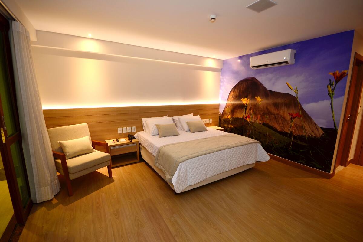 Premium Suite