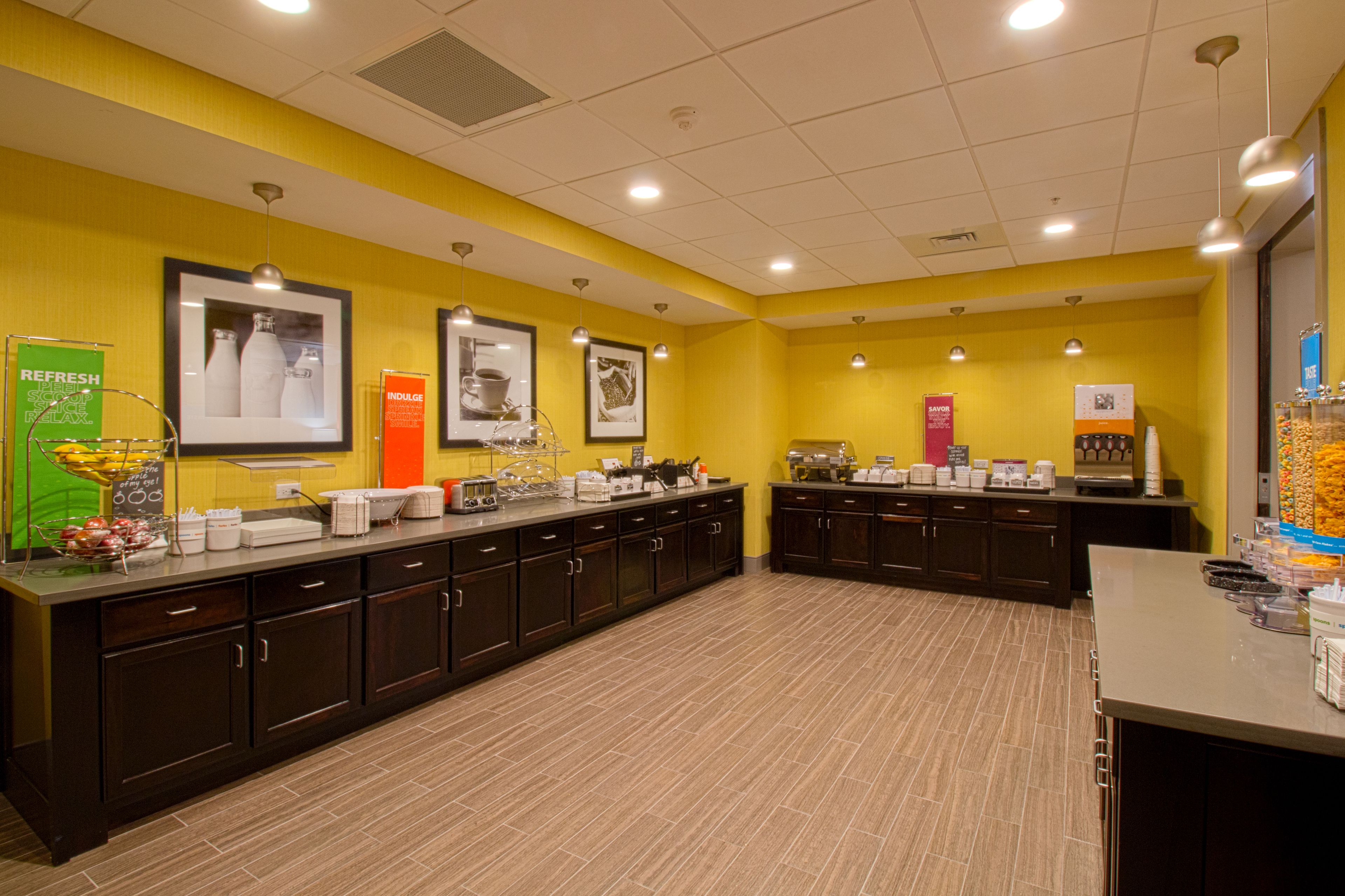 free daily continental breakfast