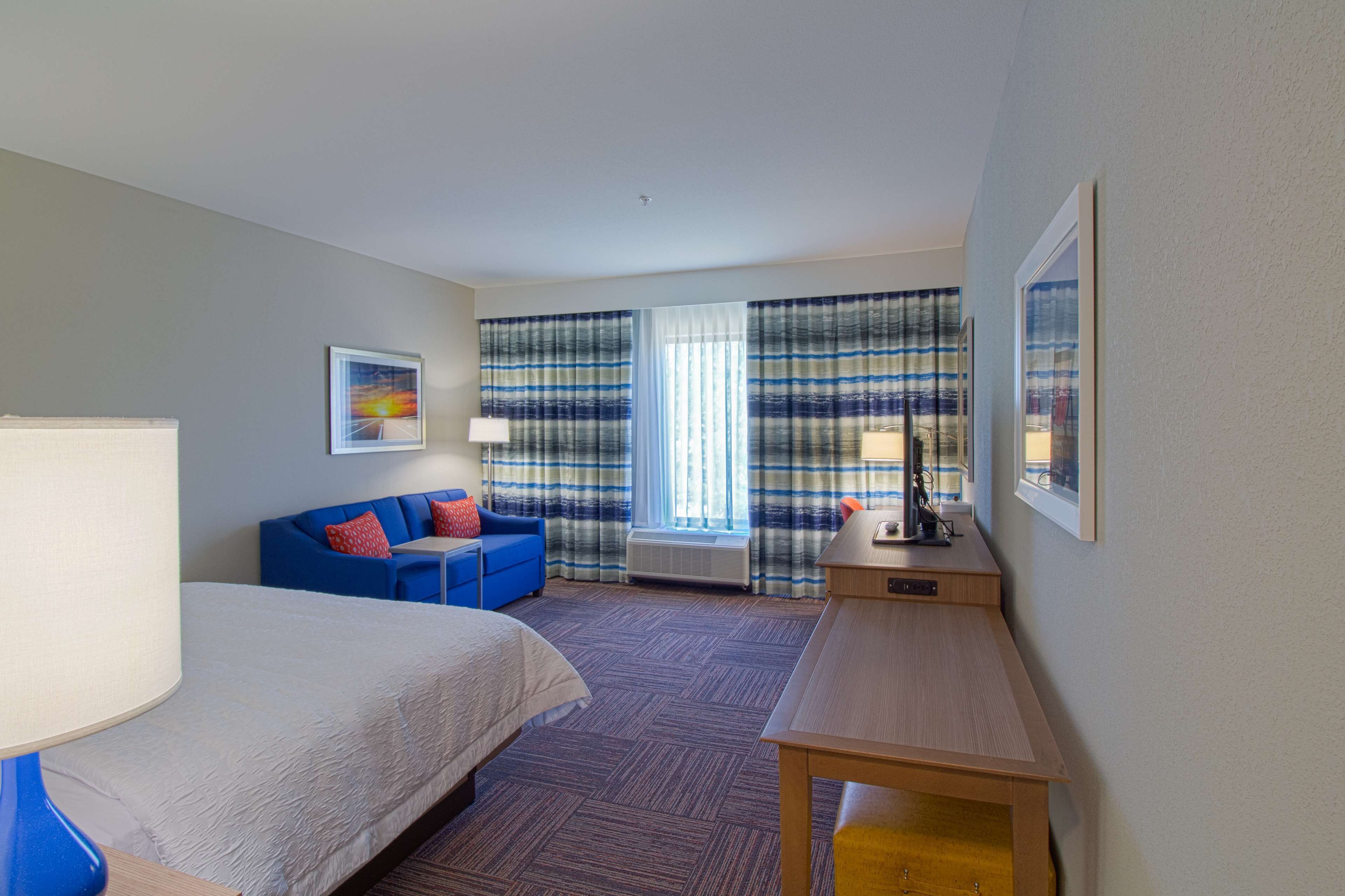 down duvets, in-room safe, desk, laptop workspace