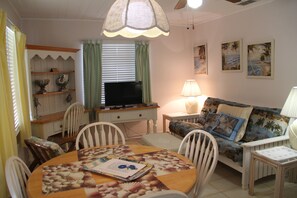 Seahorse Room | 1 makuuhuone, työpöytä, silitysrauta/-lauta