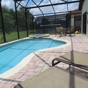 Piscina externa