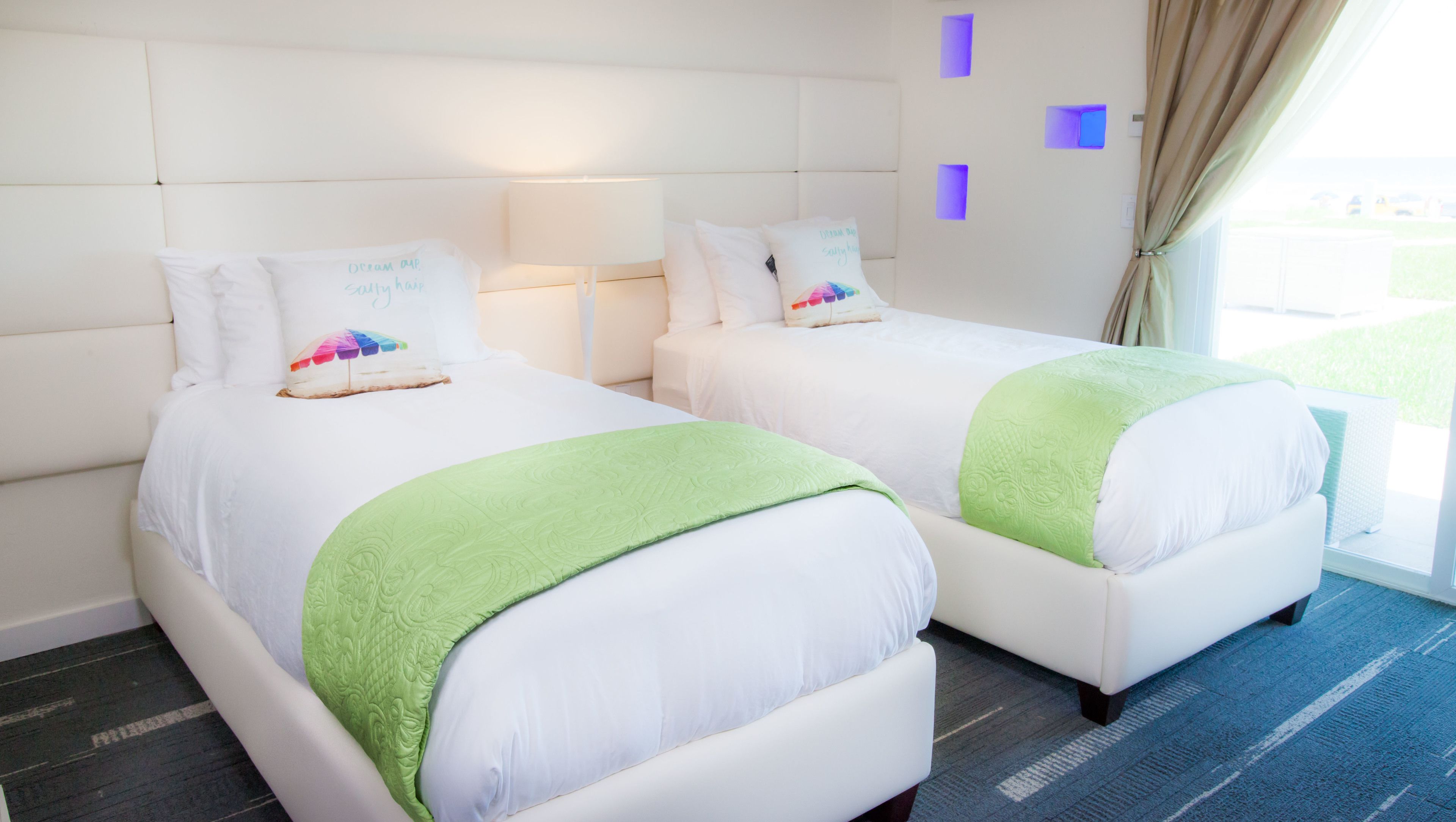 luxury room, 2 single beds, ocean view | view from room