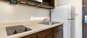 익스텐디드 스테이 아메리카 셀렉트 스위트 - 루이빌 - 에어포트