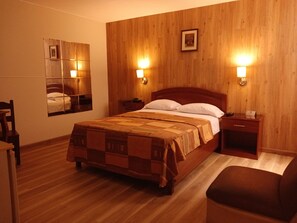 Basic Single Room, 1 Double Bed | View from room - Asturias Inn (Lima)