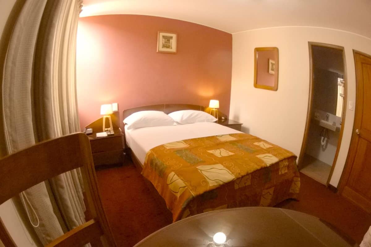 Classic Single Room