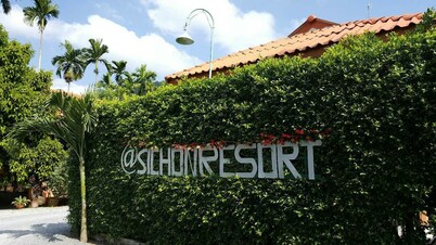At Sichon Resort