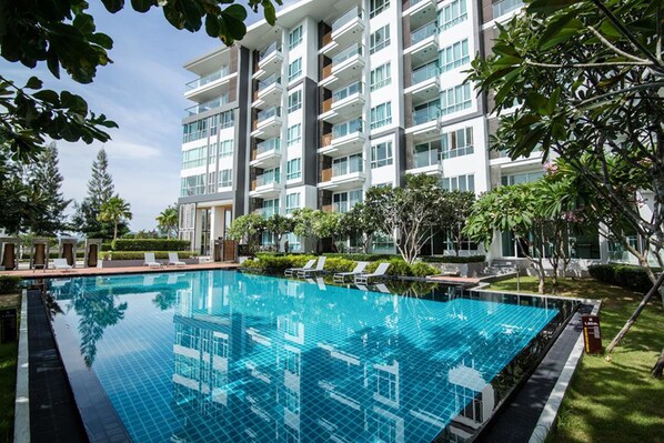 Outdoor pool - Baan View Viman by Montri (Hua Hin)