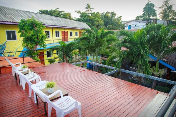 Habitación superior | Amenidades de baño | Regadera, amenidades de baño gratuitas, toallas 