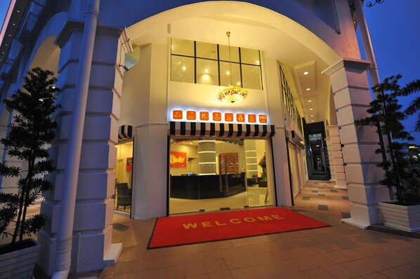 Property entrance - Your Hotel Klang by D'concept (Klang)