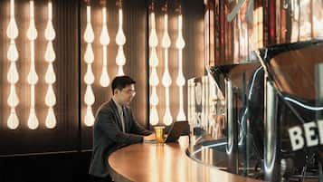Bar (di hartanah)