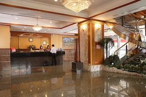 Khu sảnh