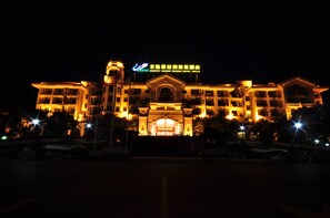 Unclassified image, 3 of 47, button - Country Garden Phoenix Hotel BeiLiu (Yulin)