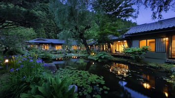 Habitación tradicional, en edificio contiguo (Japanese Style, KANSUISOU) | Caja de seguridad en la habitación, escritorio y wifi gratis