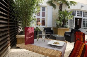 Frühstück, Mittagessen und Abendessen