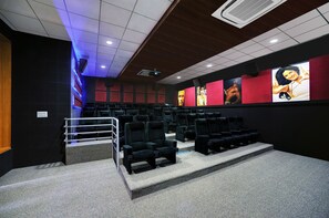 Pertunjukan teater