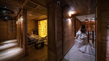 Couples treatment room(s), sauna, hot tub, steam room, body treatments