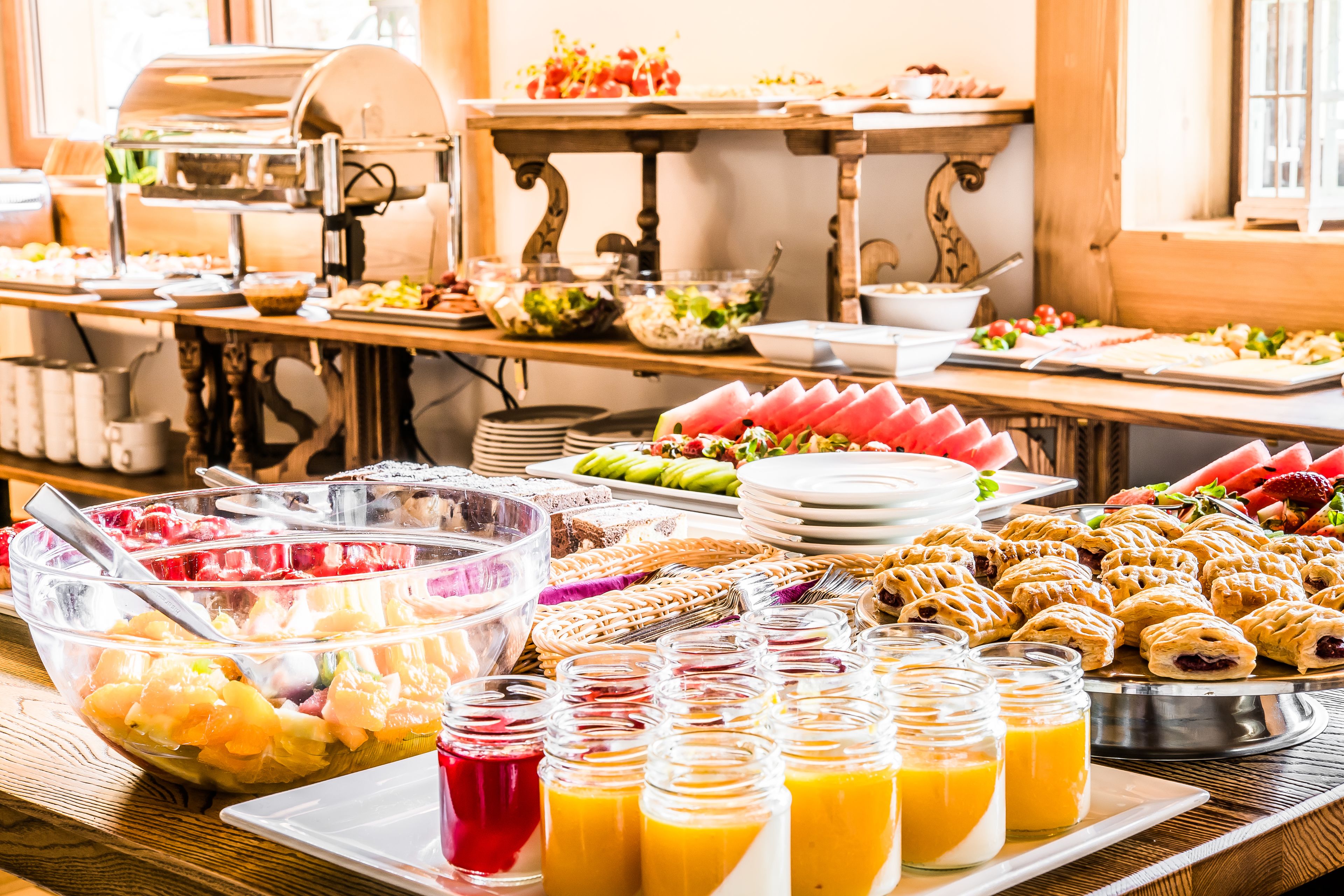 뷔페 아침 식사