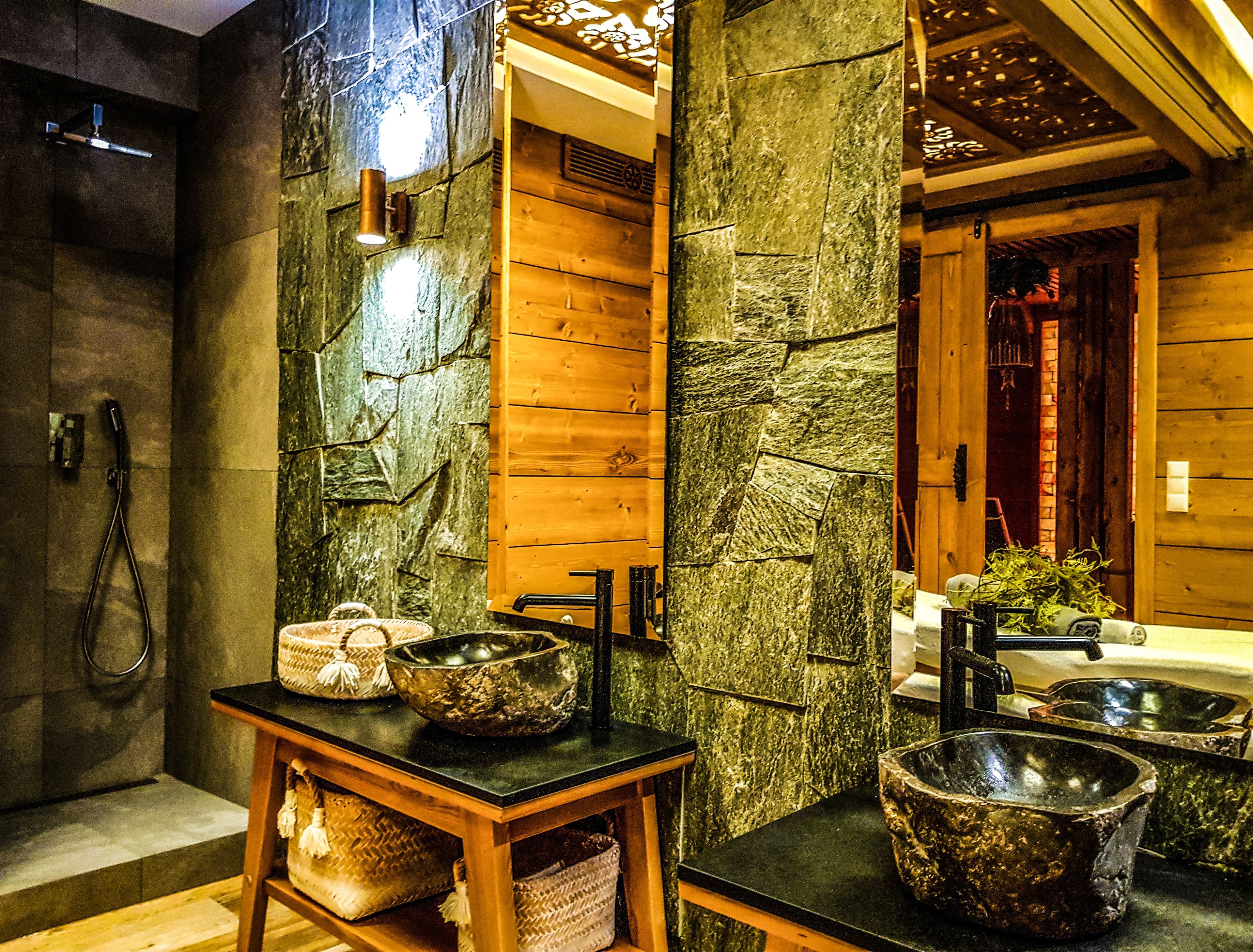 Photo - Gold Hotel
