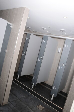 Shower, hair dryer, towels - Abercorn House - Hostel (London)