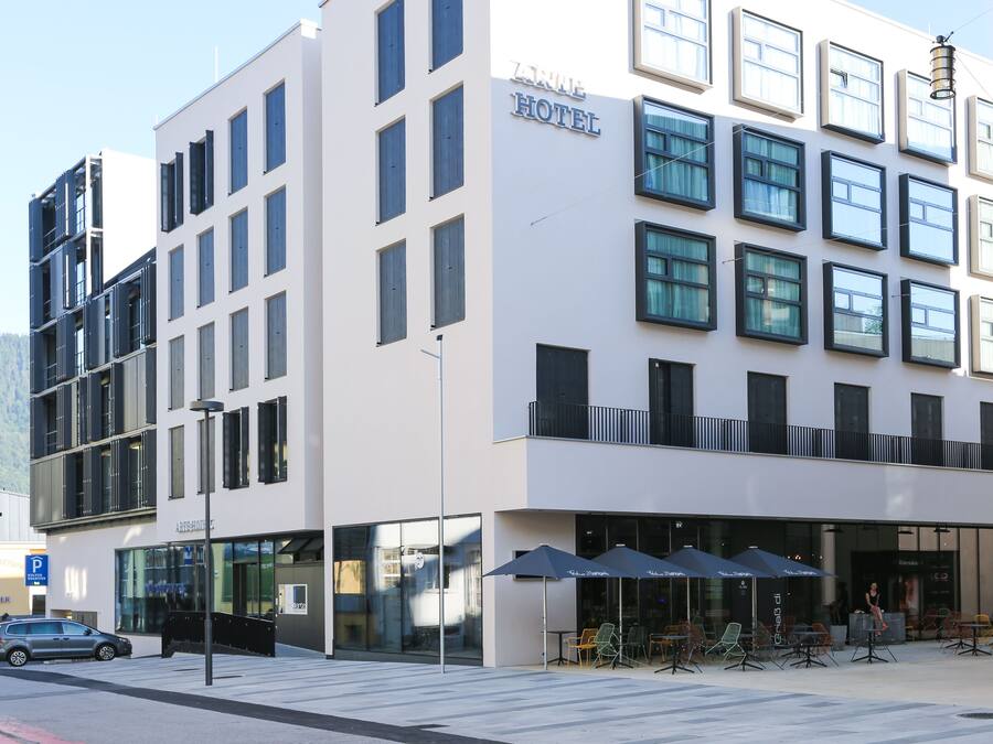 Fachada da propriedade