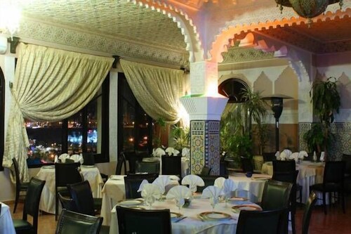 Le Collier de la Colombe