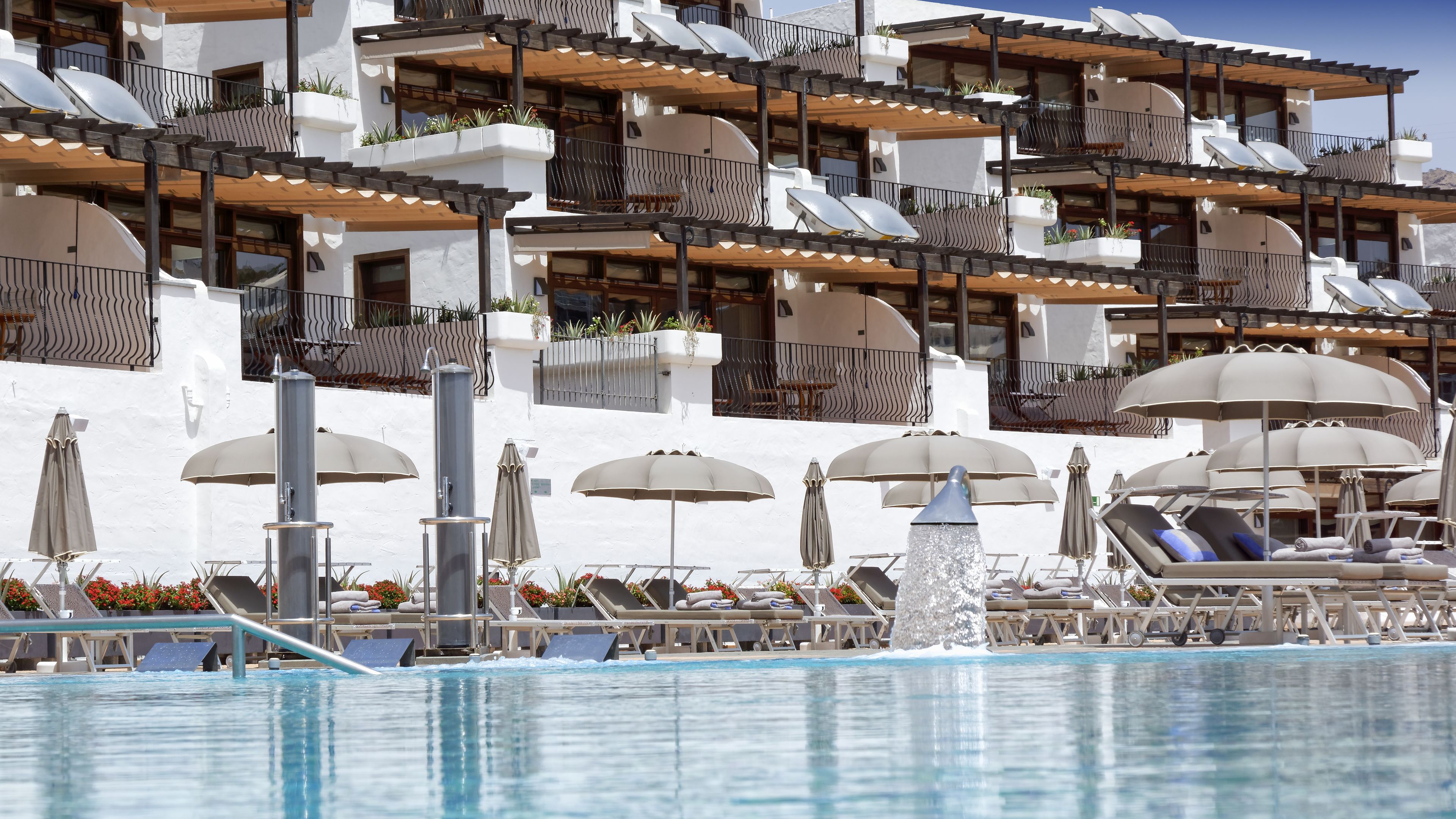 บริเวณภายนอก