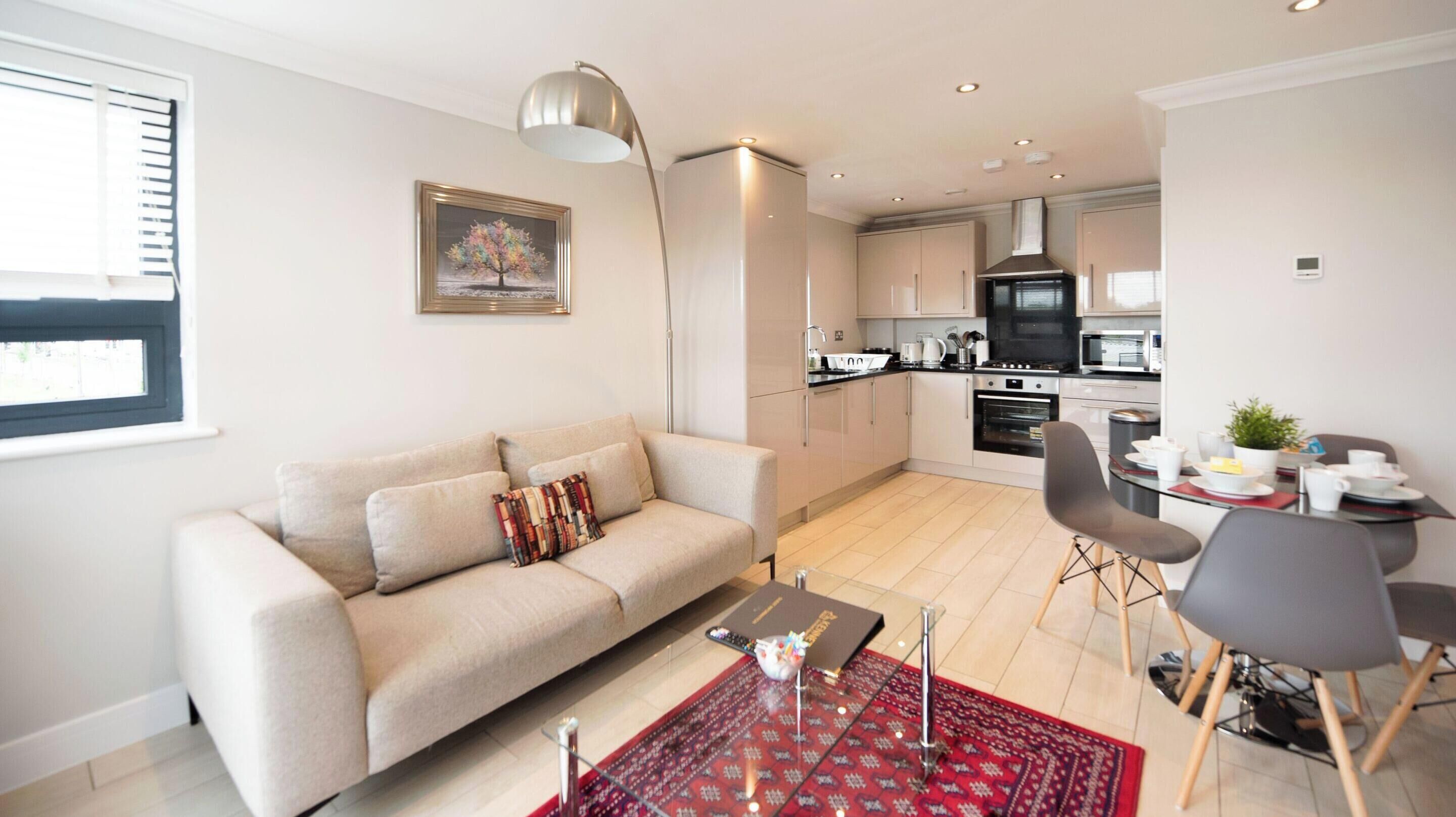 Superior Apartment, Private Bathroom, City View (2 Bedroom) | Lounge