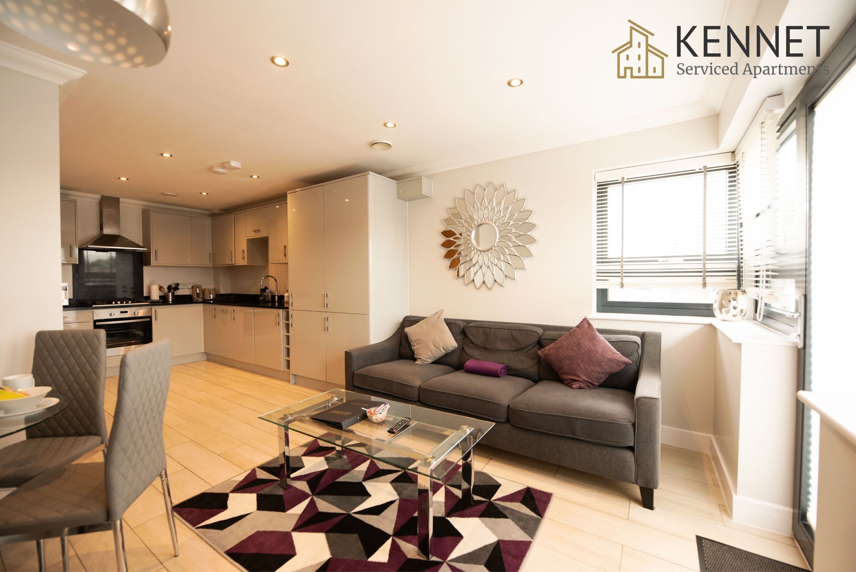 Luxury-Penthouse, eigenes Bad, Stadtblick | Lounge