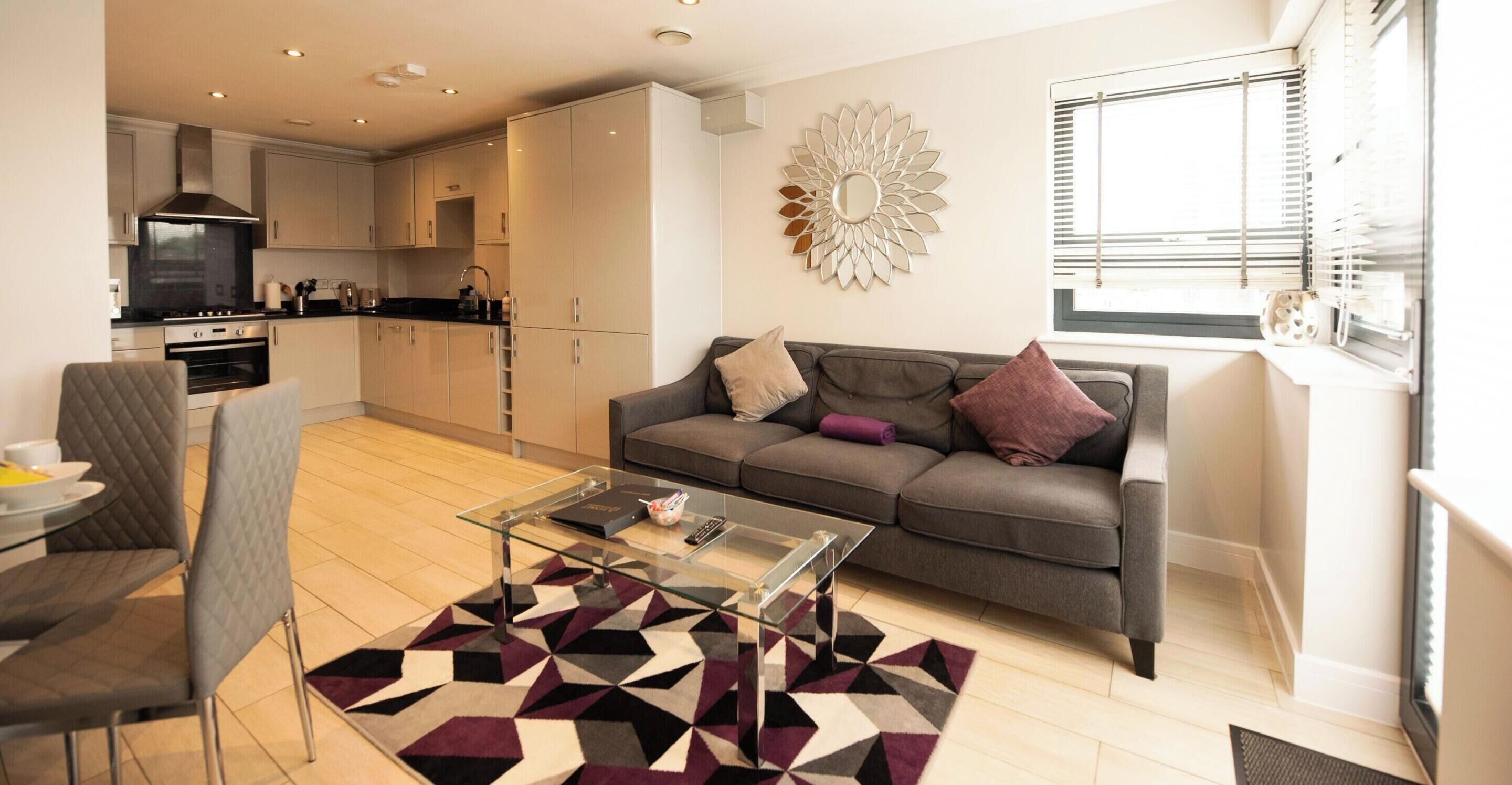 Luxury Penthouse, Private Bathroom, City View | Lounge