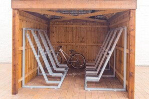 Exterior - Malthouse Court (Reading)