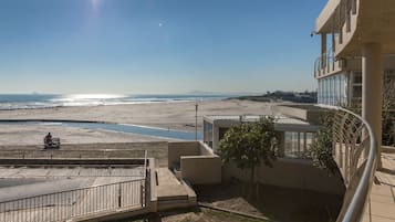 136 Lagoon Beach  | Balcony view