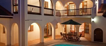 Penguino Guest House