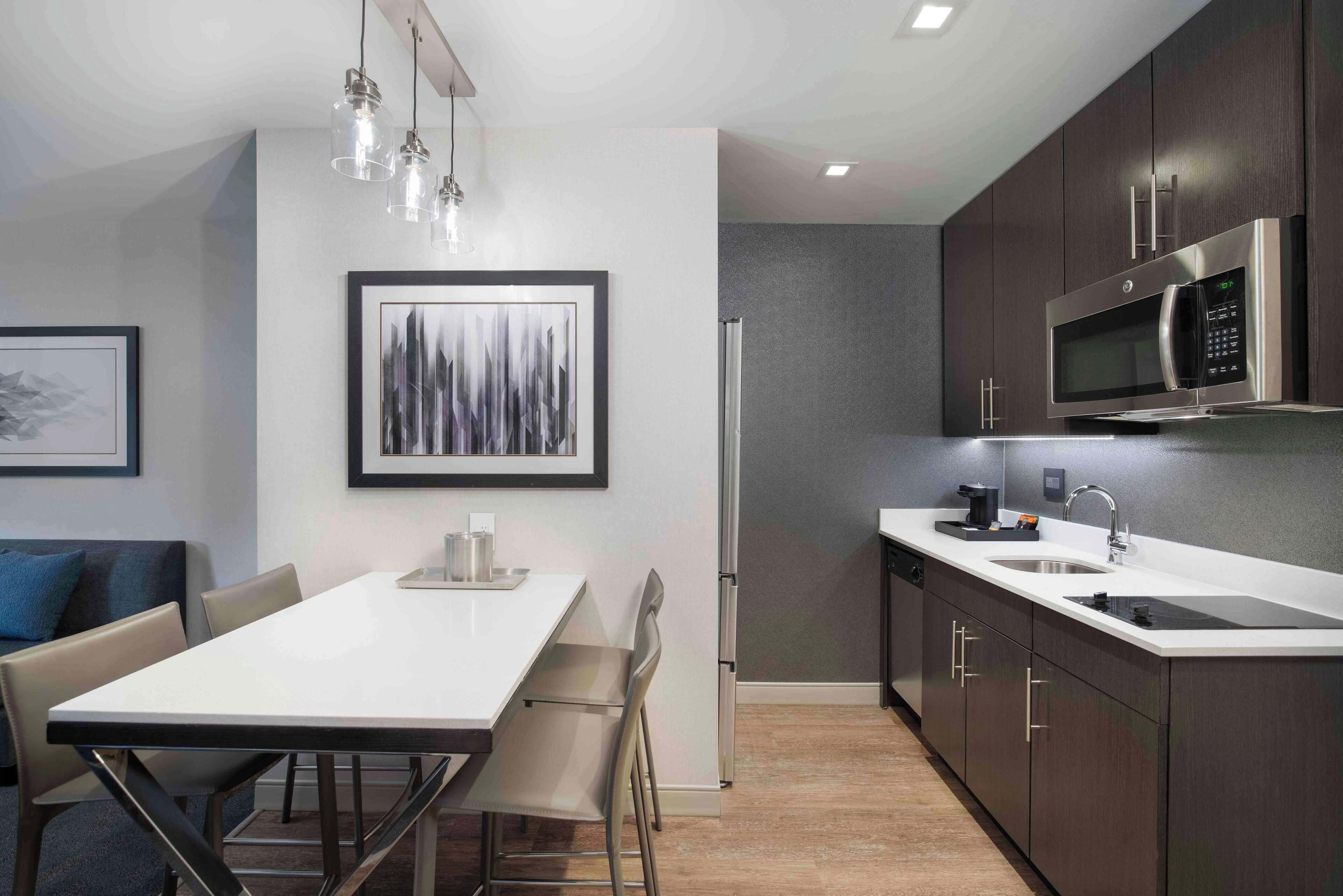 Suite, 2 Queen Beds, Accessible (Mobility & Hearing, Roll-in Shower) | Private kitchen
