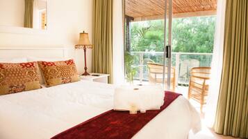 Family Apartment, 2 Bedrooms, Balcony | Individually furnished, free WiFi, bed sheets