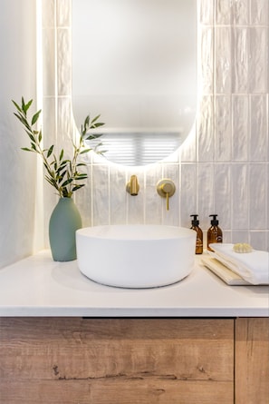 Bathroom - Feather Nest Guest House (Oudtshoorn)