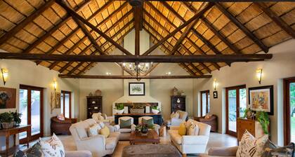 Falaza Game Lodge