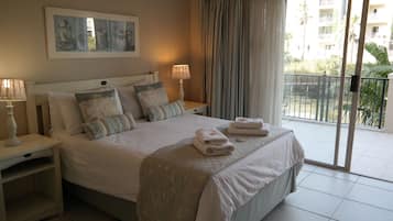 Iron/ironing board, WiFi