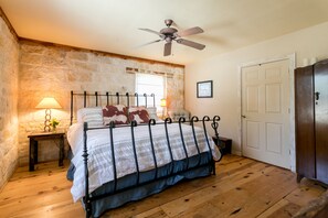 Basic Room, 2 Bedrooms (2H Rock Haus)